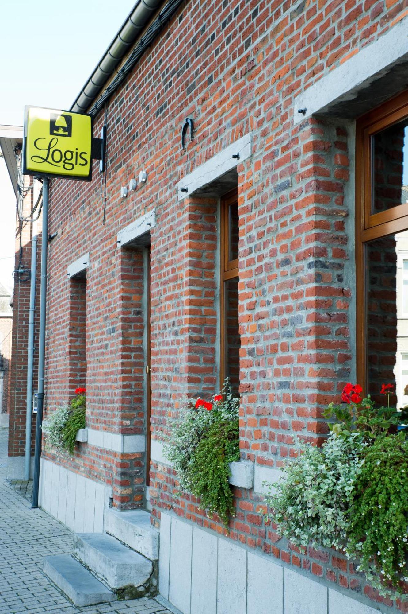 Auberge Le XIX Eme Thulin Dış mekan fotoğraf